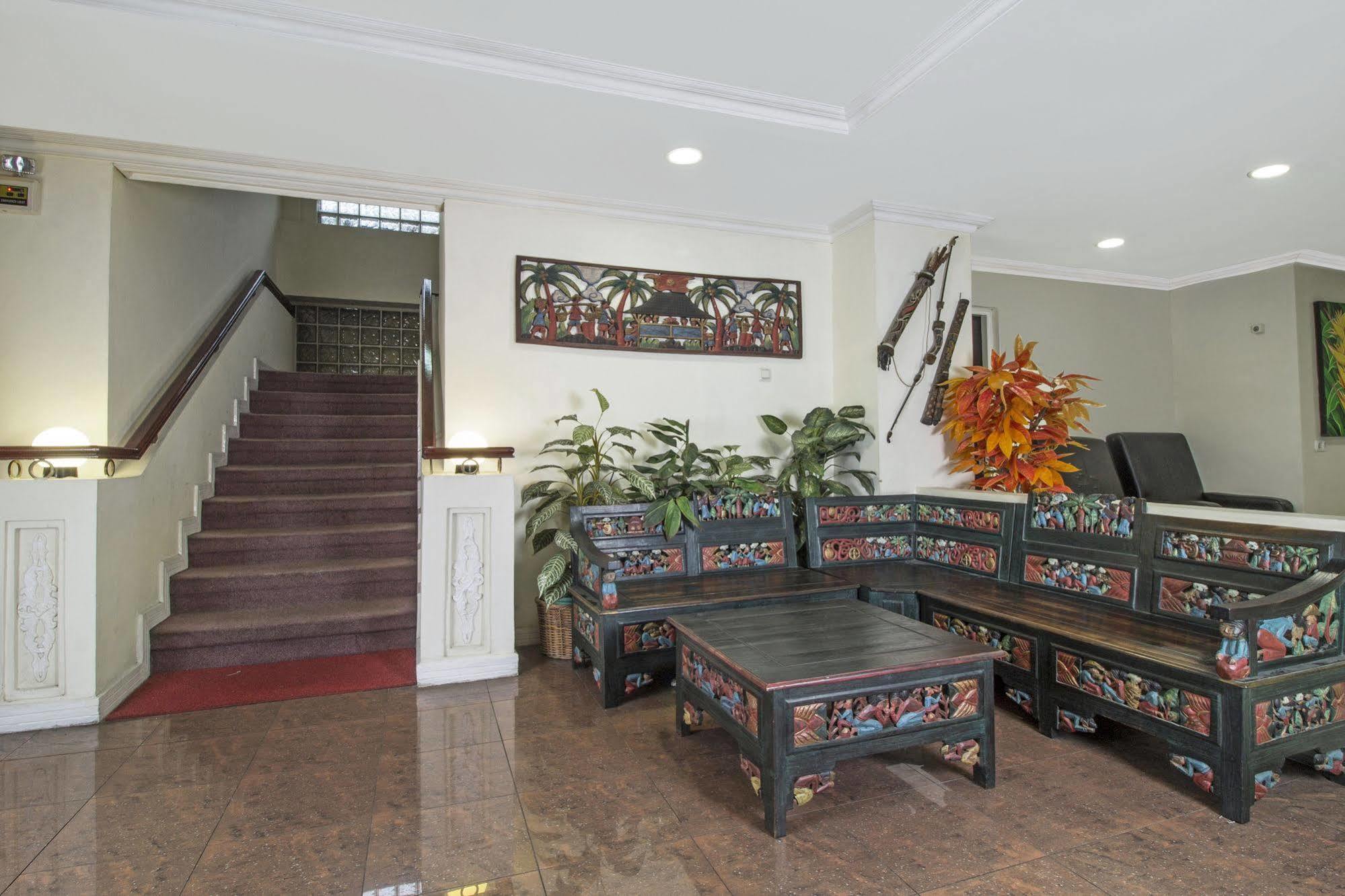Reddoorz Premium @ Thamrin Kebon Sirih Ξενοδοχείο Τζακάρτα Εξωτερικό φωτογραφία